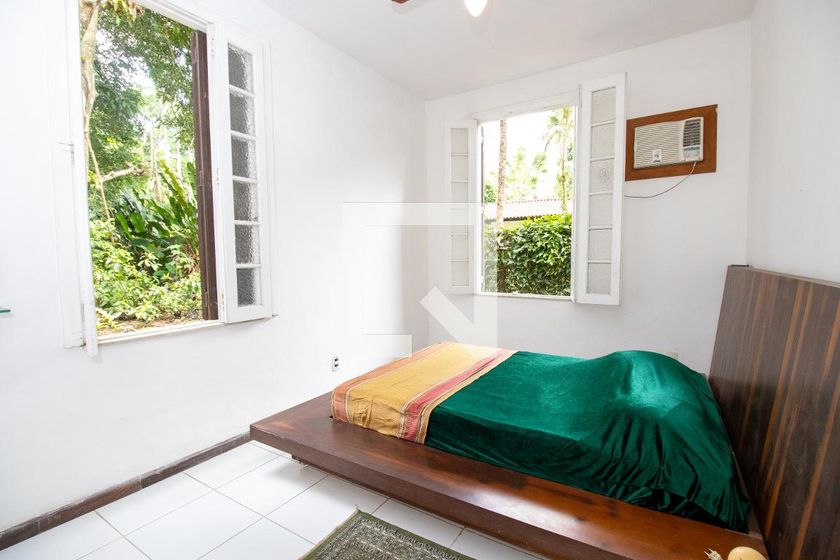 Casa, 4 quartos, 320 m² - Foto 29