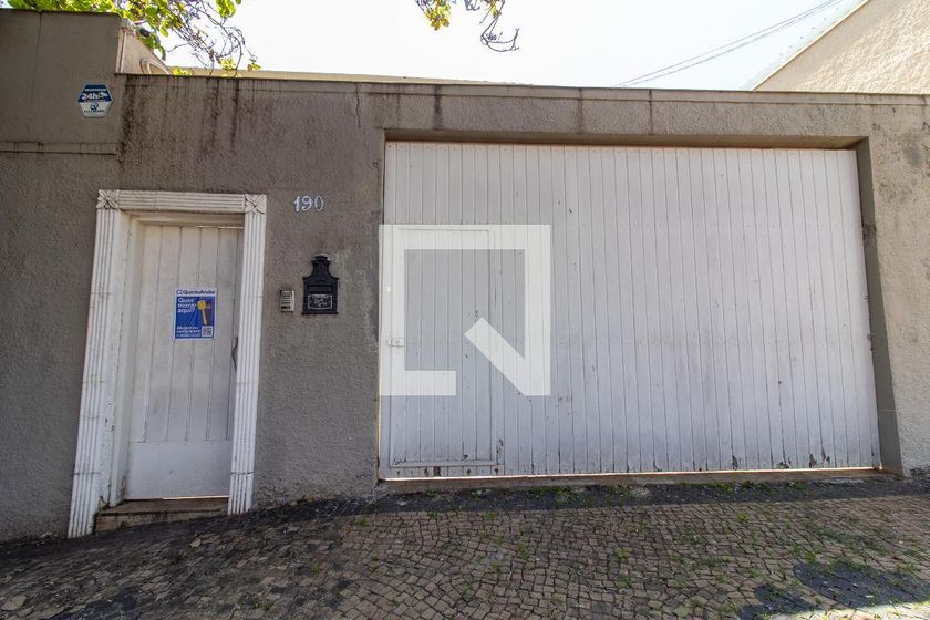 Casa à Venda - Nova Campinas, 4 Quartos,  270 m2 em , Campinas - sp | SoloBR