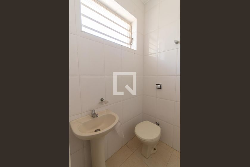 Casa à Venda - Nova Campinas, 4 Quartos,  270 m2 em , Campinas - sp | SoloBR