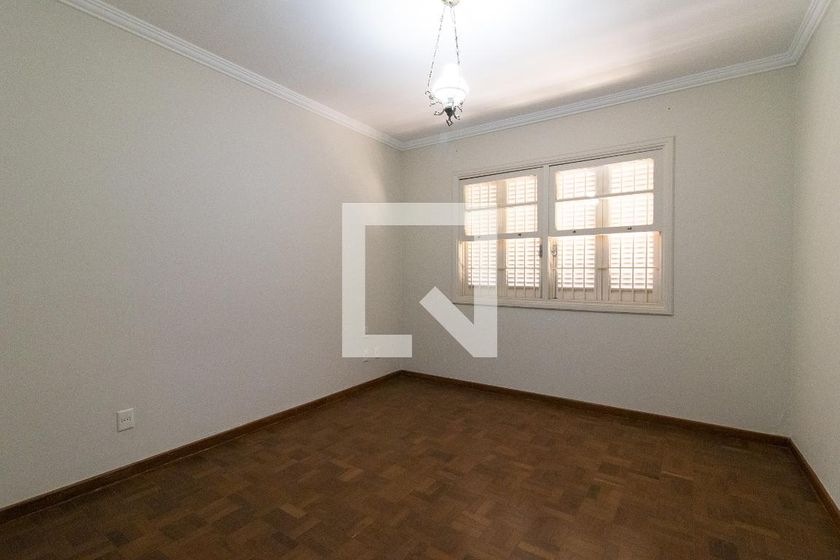 Casa à Venda - Nova Campinas, 4 Quartos,  270 m2 em , Campinas - sp | SoloBR