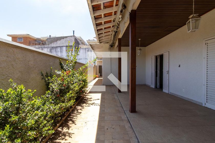 Casa à Venda - Nova Campinas, 4 Quartos,  270 m2 em , Campinas - sp | SoloBR