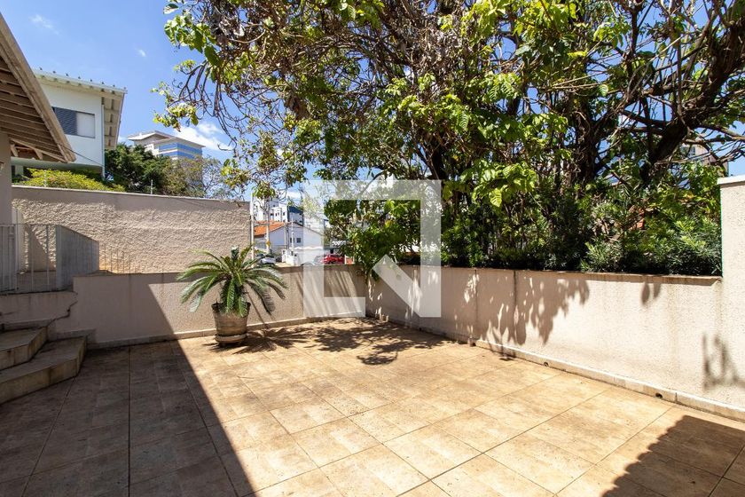 Casa à Venda - Nova Campinas, 4 Quartos,  270 m2 em , Campinas - sp | SoloBR