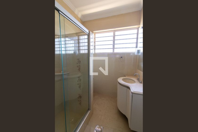 Casa à Venda - Nova Campinas, 4 Quartos,  270 m2 em , Campinas - sp | SoloBR