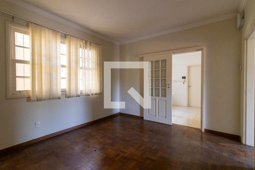 Casa à Venda - Nova Campinas, 4 Quartos,  270 m2 em , Campinas - sp | SoloBR