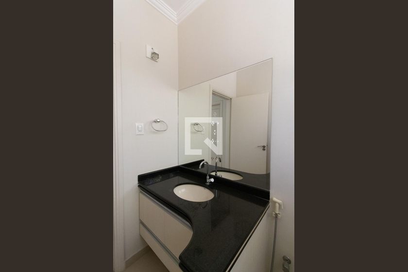 Casa à Venda - Nova Campinas, 4 Quartos,  270 m2 em , Campinas - sp | SoloBR