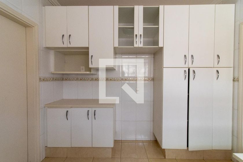 Casa à Venda - Nova Campinas, 4 Quartos,  270 m2 em , Campinas - sp | SoloBR