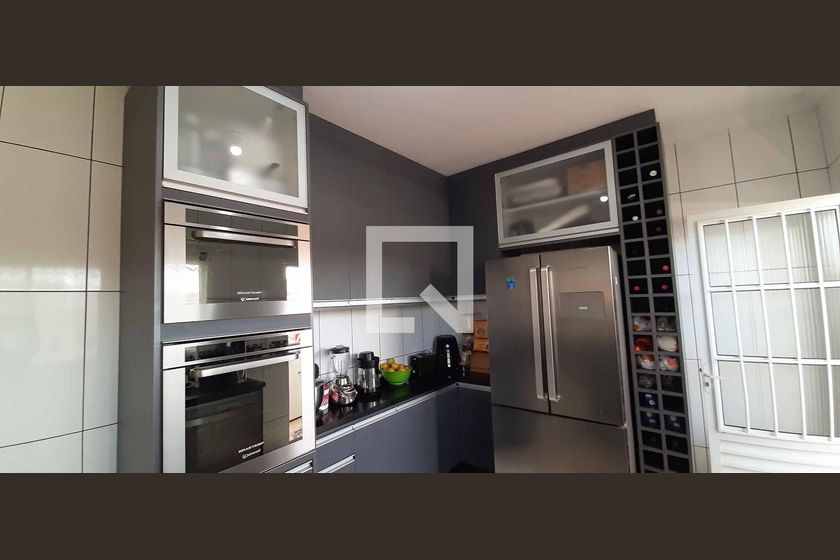 Casa, 3 quartos, 349 m² - Foto 79
