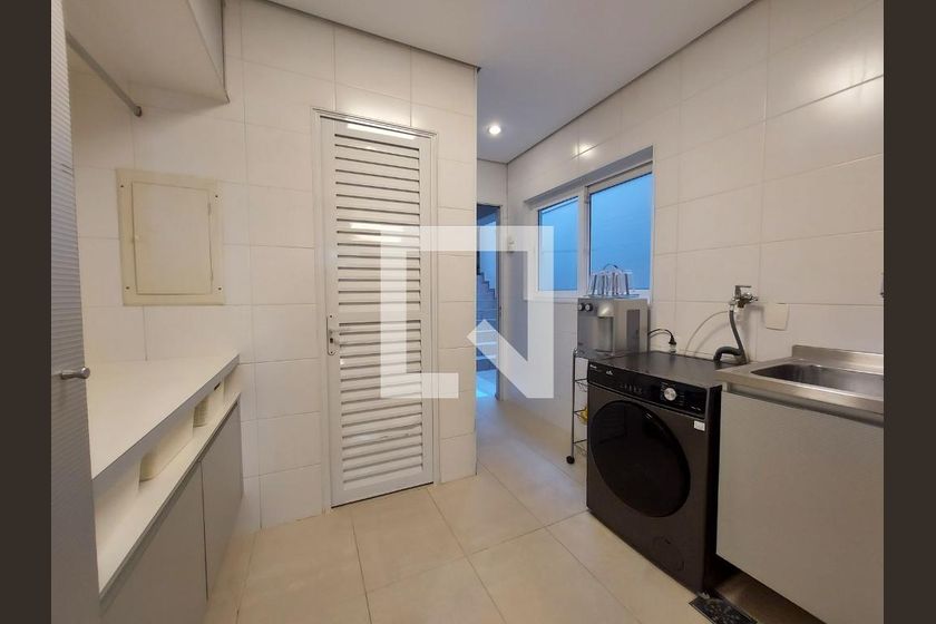 Casa à Venda - Parque Prado, 5 Quartos,  349 m2 em , Campinas - sp | SoloBR