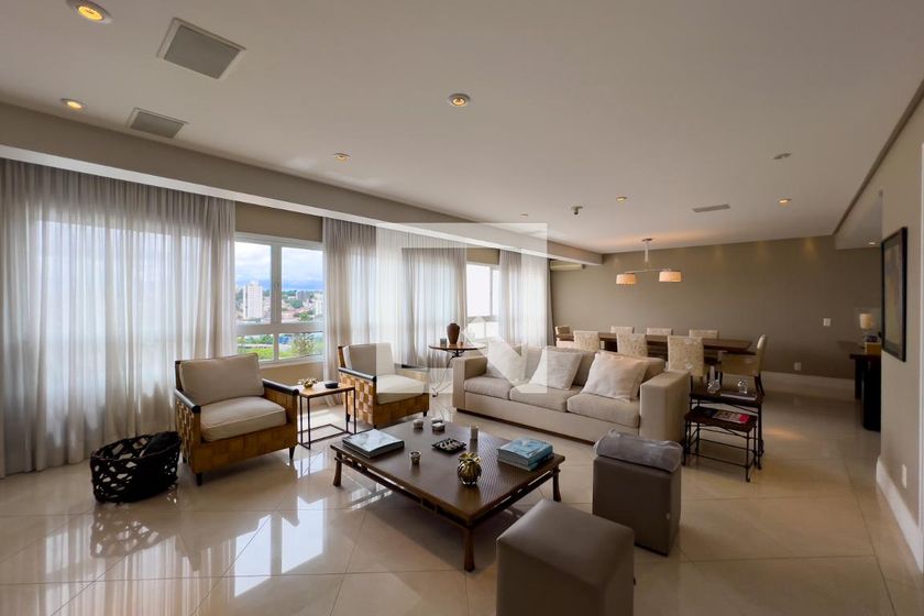 Casa, 4 quartos, 380 m² - Foto 4