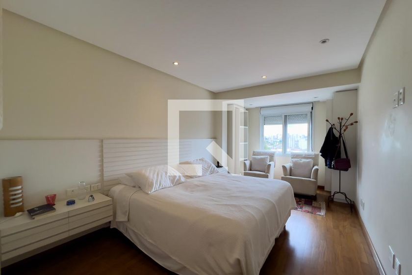 Casa, 4 quartos, 380 m² - Foto 11