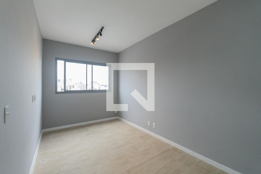 Apartamento, 1 quarto, 27 m² - Foto 1