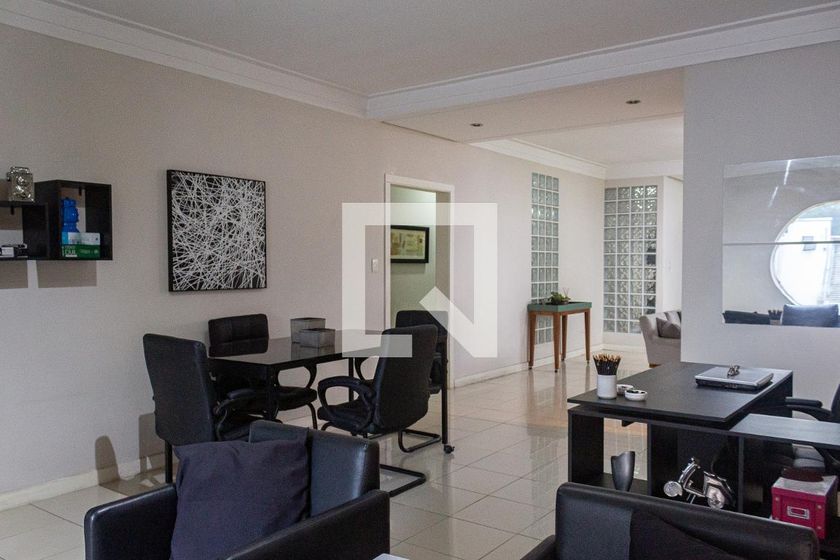 Casa, 3 quartos, 534 m² - Foto 3