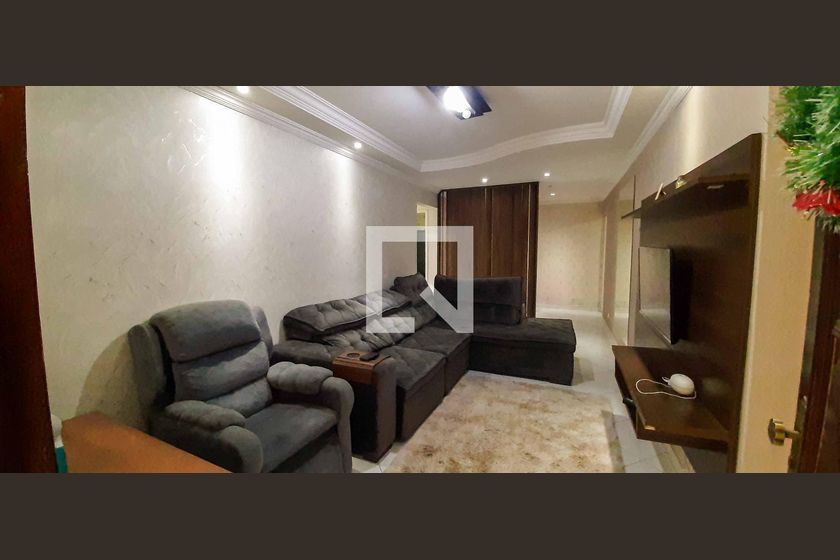 Casa, 6 quartos, 216 m² - Foto 1