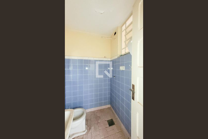 Casa à Venda - Taquaral, 3 Quartos,  308 m2 em , Campinas - sp | SoloBR