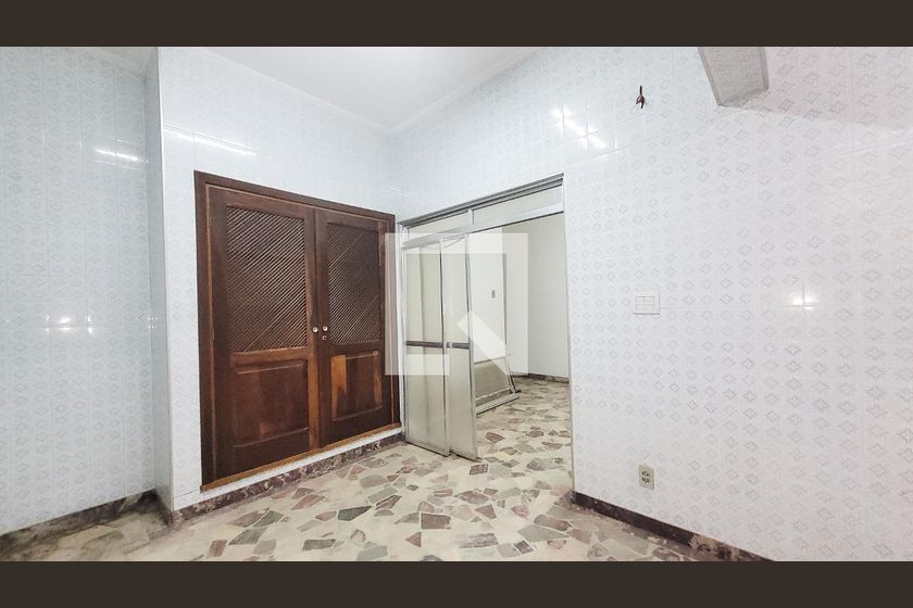 Casa à Venda - Taquaral, 3 Quartos,  308 m2 em , Campinas - sp | SoloBR