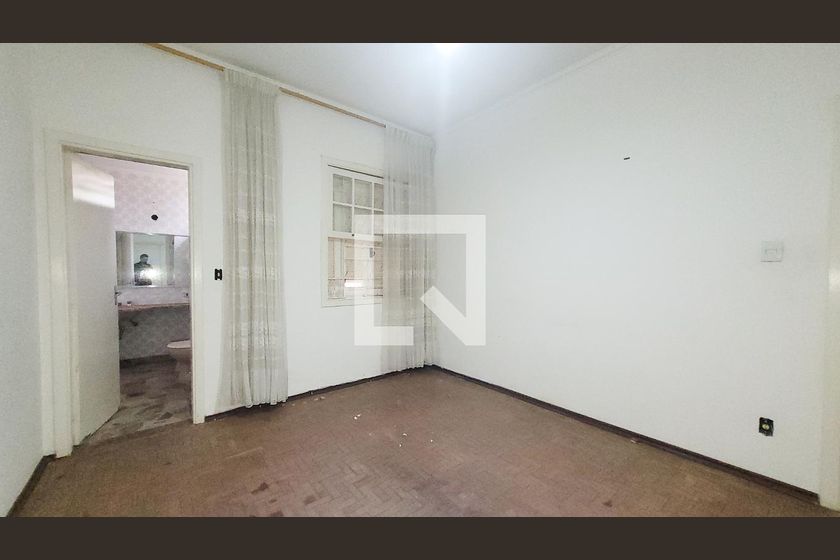 Casa à Venda - Taquaral, 3 Quartos,  308 m2 em , Campinas - sp | SoloBR
