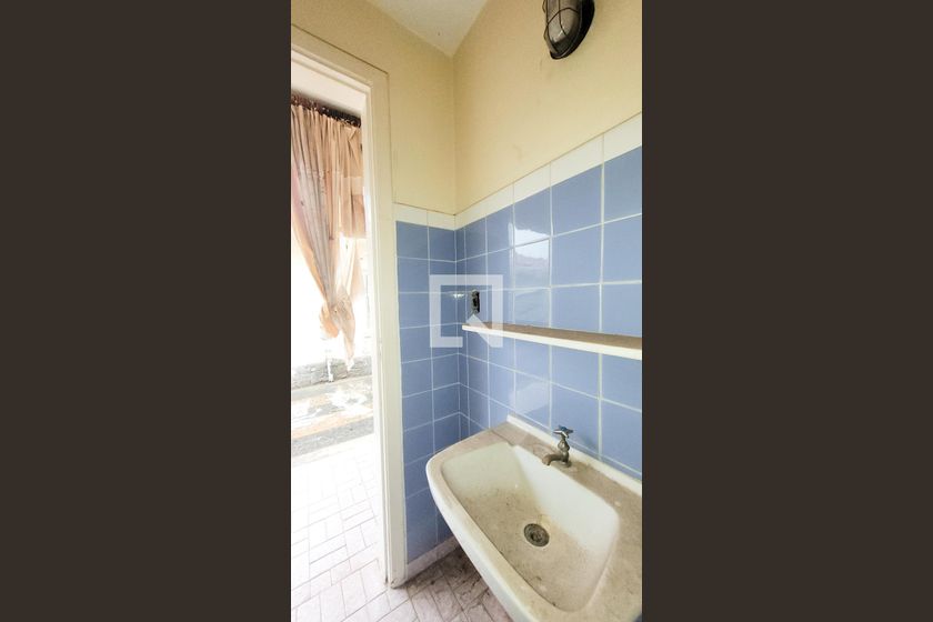 Casa à Venda - Taquaral, 3 Quartos,  308 m2 em , Campinas - sp | SoloBR