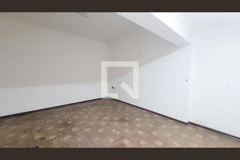 Casa à Venda - Taquaral, 3 Quartos,  308 m2 em , Campinas - sp | SoloBR