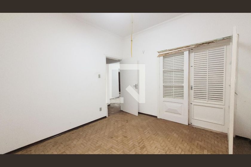 Casa à Venda - Taquaral, 3 Quartos,  308 m2 em , Campinas - sp | SoloBR