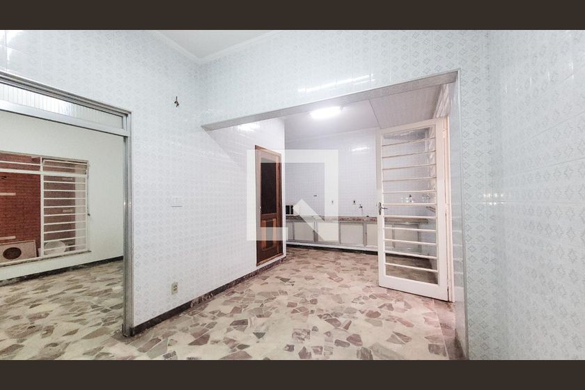 Casa à Venda - Taquaral, 3 Quartos,  308 m2 em , Campinas - sp | SoloBR