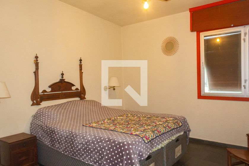 Casa, 3 quartos, 252 m² - Foto 15