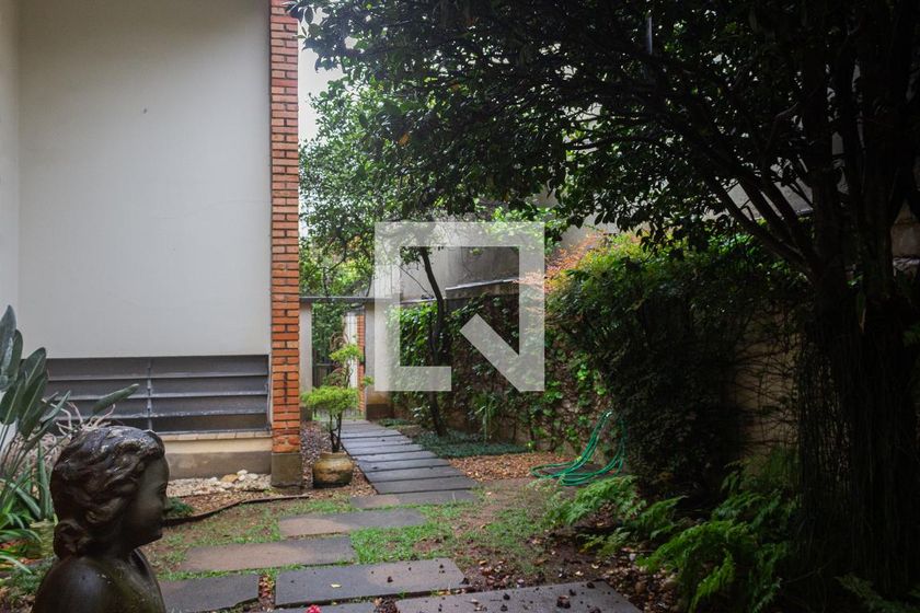 Casa, 3 quartos, 252 m² - Foto 61