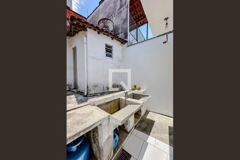 Casa, 2 quartos, 240 m² - Foto 47