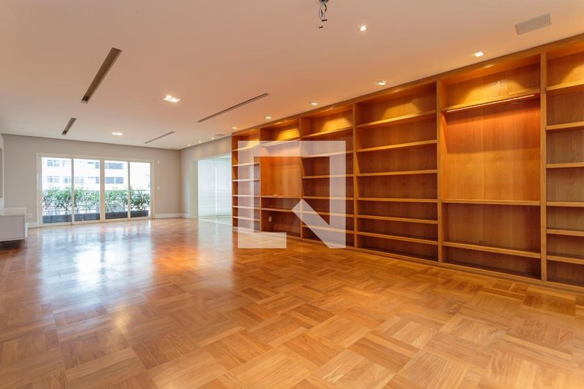 Apartamento, 3 quartos, 274 m² - Foto 1