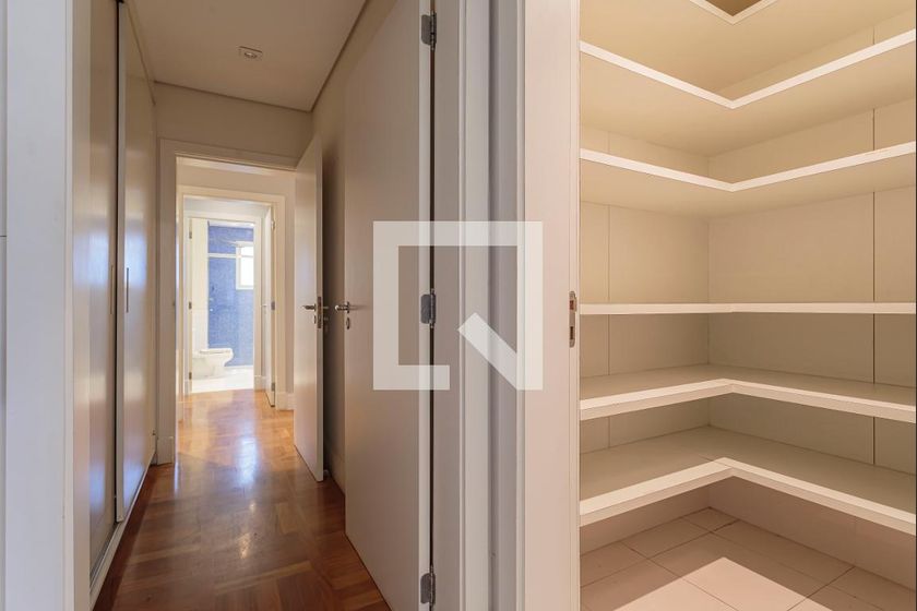 Apartamento, 3 quartos, 274 m² - Foto 42