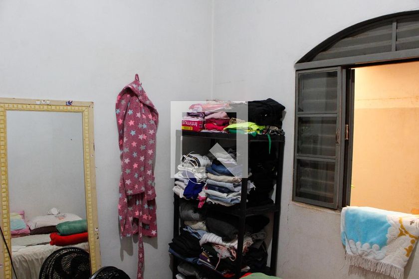 Casa à Venda - Mansões Santo Antônio, 2 Quartos,  250 m2 em , Campinas - sp | SoloBR