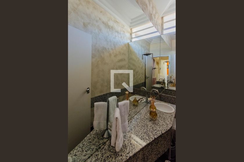 Casa, 3 quartos, 360 m² - Foto 46
