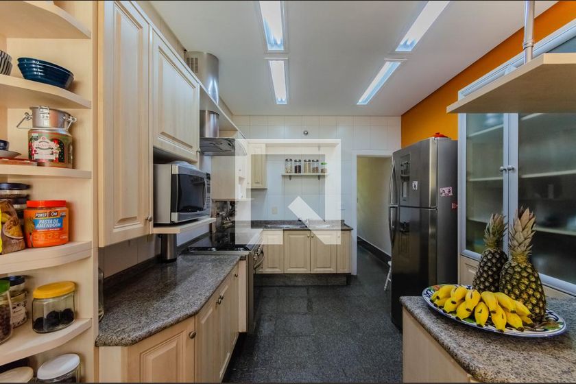 Casa, 3 quartos, 360 m² - Foto 47