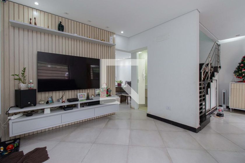Casa, 4 quartos, 143 m² - Foto 1