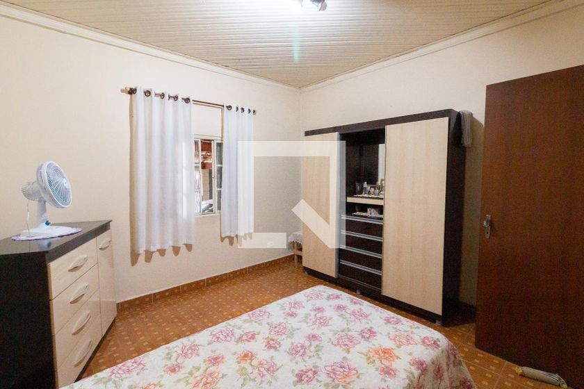 Casa, 1 quarto, 275 m² - Foto 6