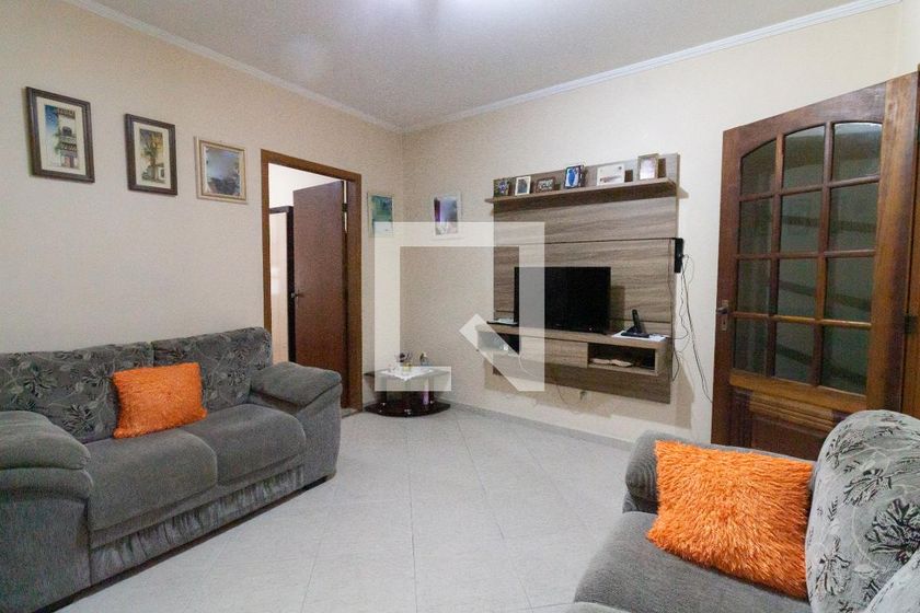Casa, 1 quarto, 275 m² - Foto 2