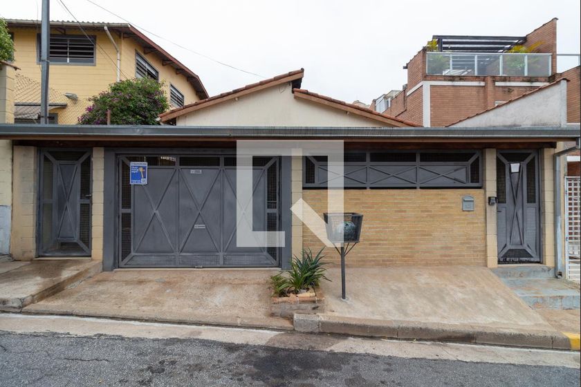 Casa, 1 quarto, 275 m² - Foto 44