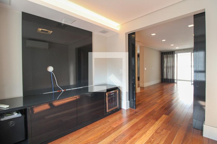 Apartamento à Venda - Cambuí, 2 Quartos,  105 m2 em , Campinas - sp | SoloBR