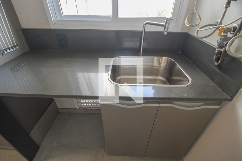 Apartamento à Venda - Cambuí, 2 Quartos,  105 m2 em , Campinas - sp | SoloBR