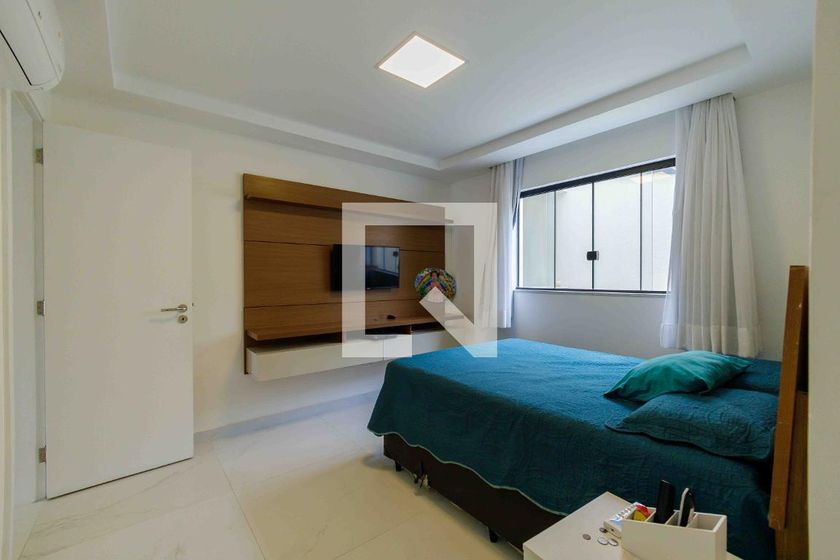 Casa, 4 quartos, 270 m² - Foto 71