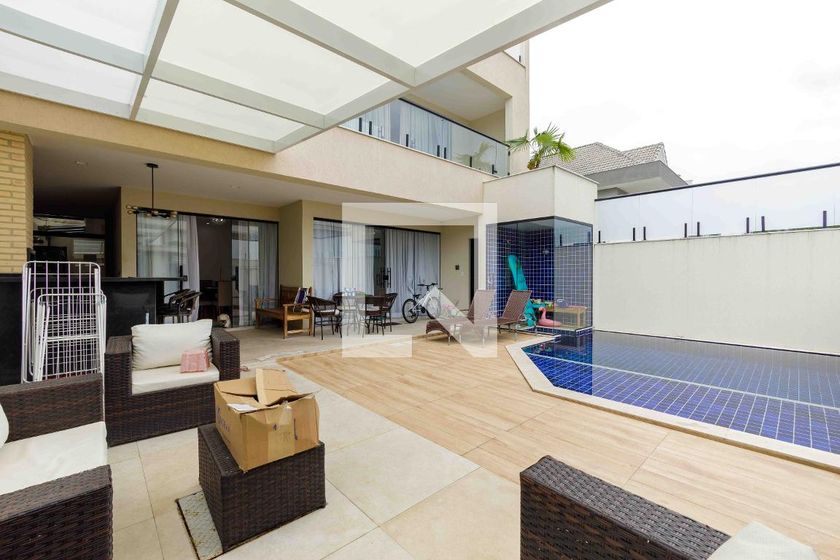 Casa, 4 quartos, 270 m² - Foto 13