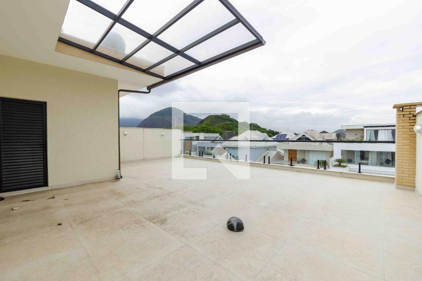 Casa, 4 quartos, 270 m² - Foto 35