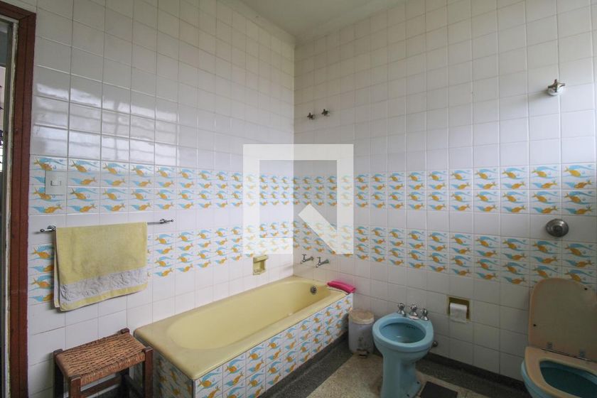 Casa à Venda - Guanabara, 4 Quartos,  820 m2 em , Campinas - sp | SoloBR