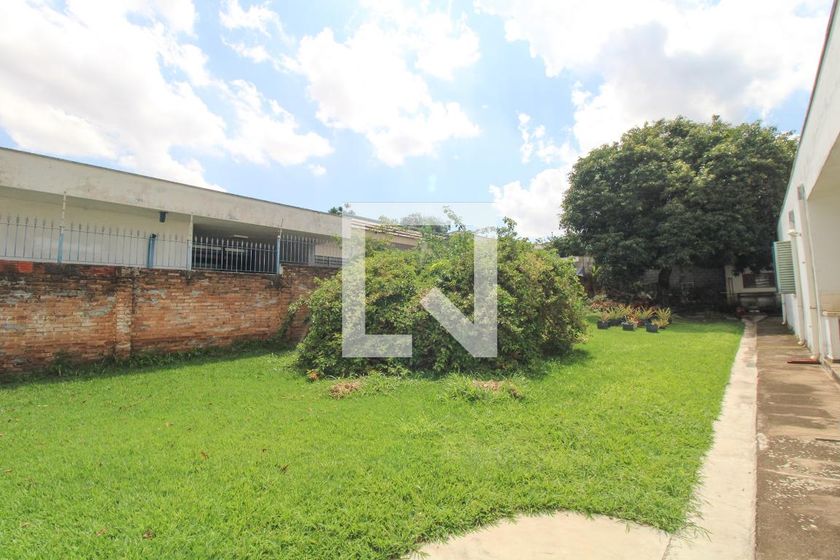 Casa à Venda - Guanabara, 4 Quartos,  820 m2 em , Campinas - sp | SoloBR