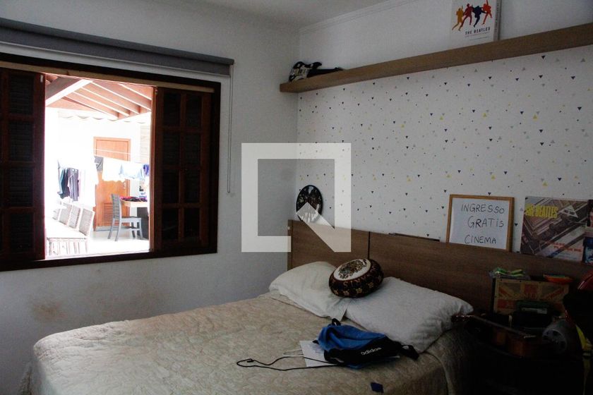 Casa à Venda - Jardim Santana, 5 Quartos,  200 m2 em , Campinas - sp | SoloBR