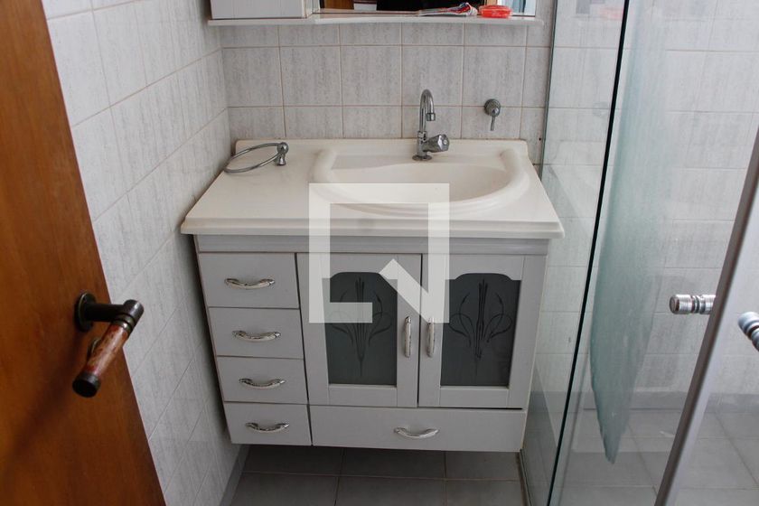 Casa à Venda - Jardim Santana, 5 Quartos,  200 m2 em , Campinas - sp | SoloBR