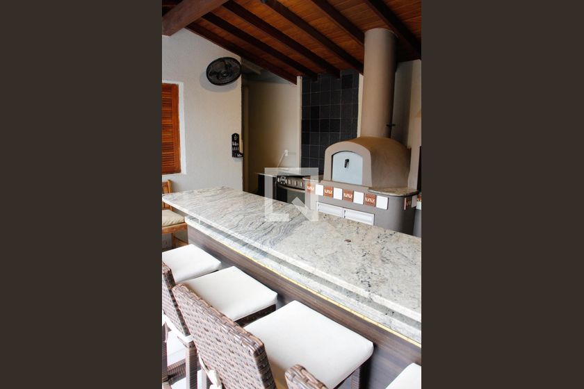 Casa à Venda - Jardim Santana, 5 Quartos,  200 m2 em , Campinas - sp | SoloBR