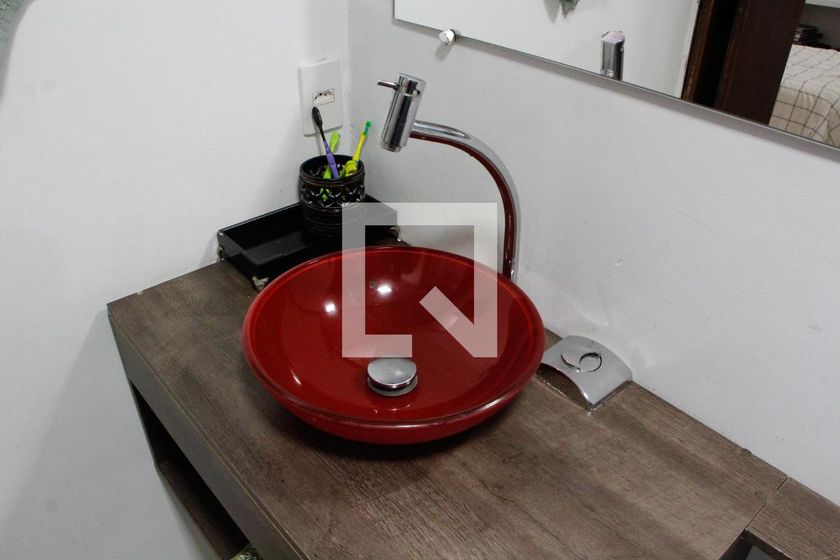 Casa à Venda - Jardim Santana, 5 Quartos,  200 m2 em , Campinas - sp | SoloBR
