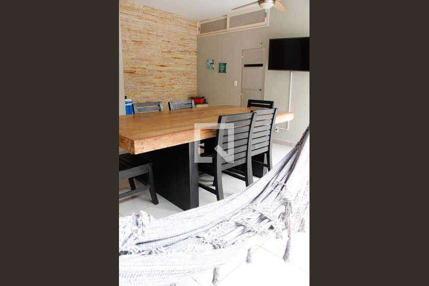 Casa à Venda - Jardim Santana, 5 Quartos,  200 m2 em , Campinas - sp | SoloBR