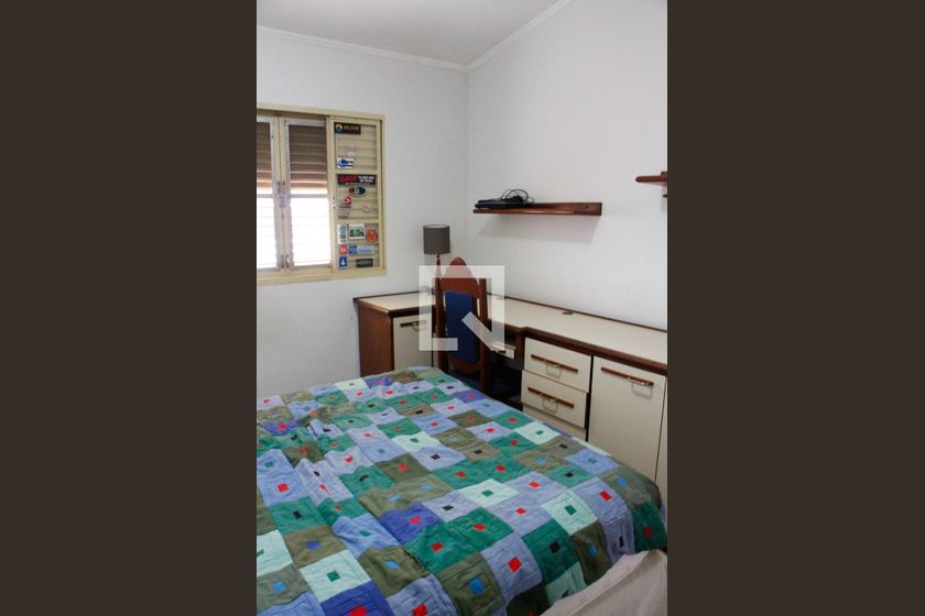 Casa à Venda - Jardim Santana, 5 Quartos,  200 m2 em , Campinas - sp | SoloBR