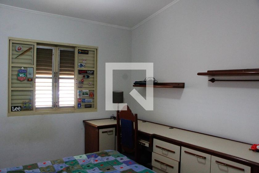 Casa à Venda - Jardim Santana, 5 Quartos,  200 m2 em , Campinas - sp | SoloBR
